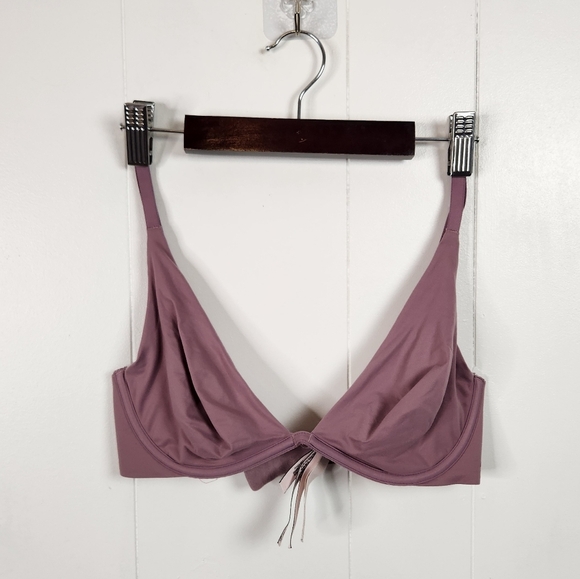 Victoria's Secret Purple Unlined Unpadded Underwire Bra Soft Microfiber Size 32D - Picture 1 of 7